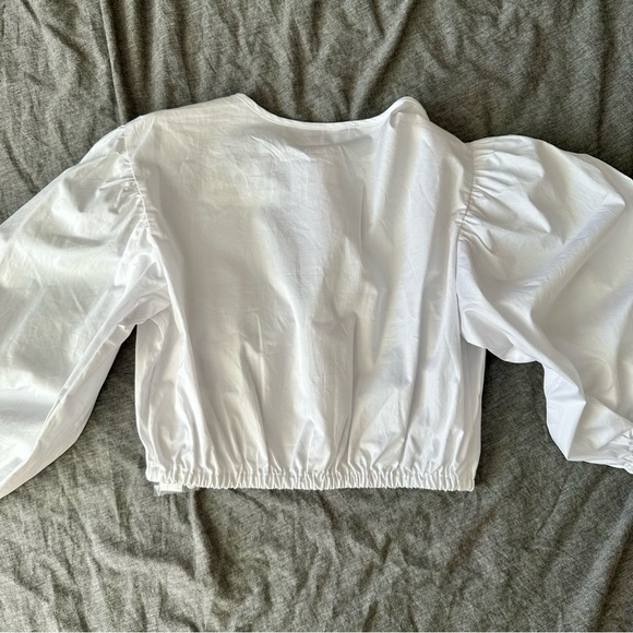 SOLD NWOT White Cotton Cropped Blouse - Picture 9 of 16